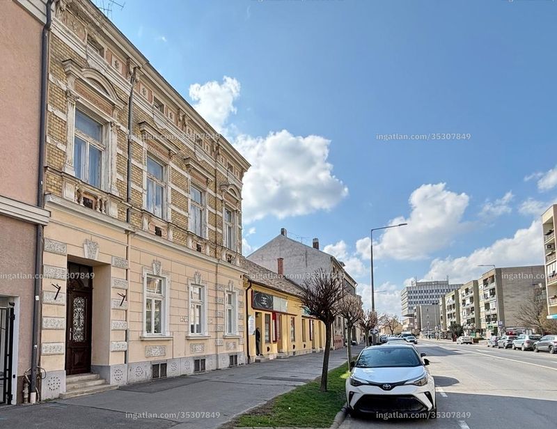 Listing photo