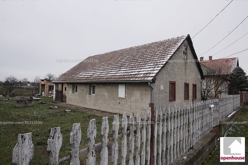 Hirdetés fotója