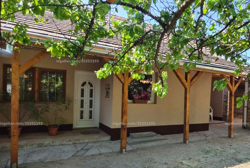 Ingatlan kép
