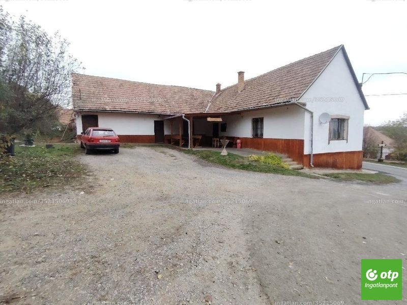Hirdetés fotója