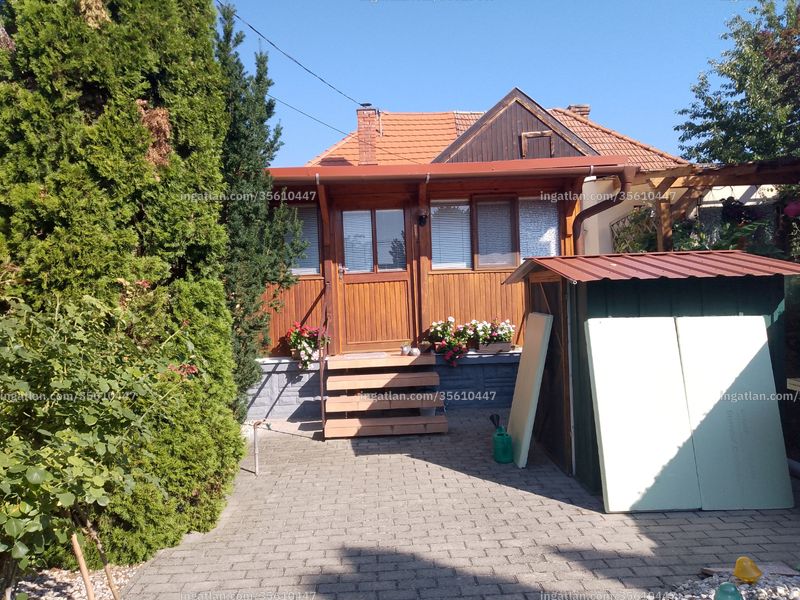 az épület kívülről