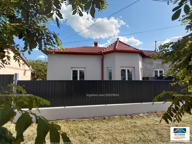 az épület kívülről