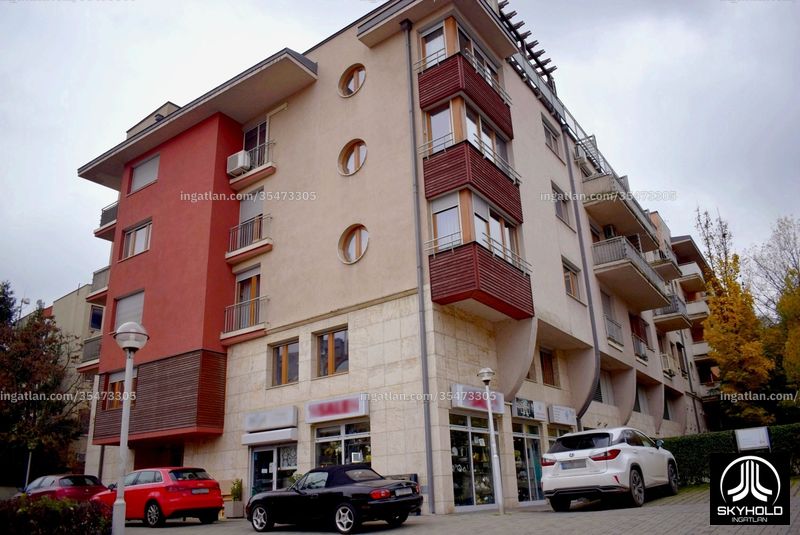 az épület kívülről
