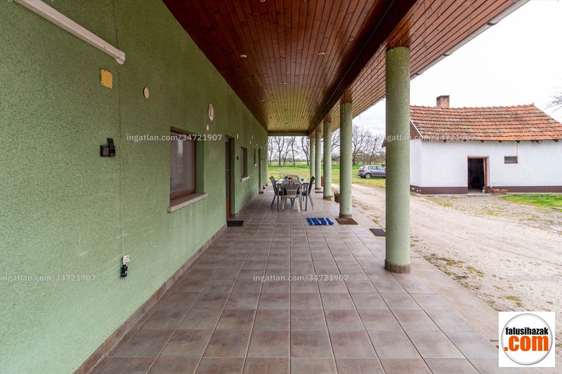 Hirdetés fotója