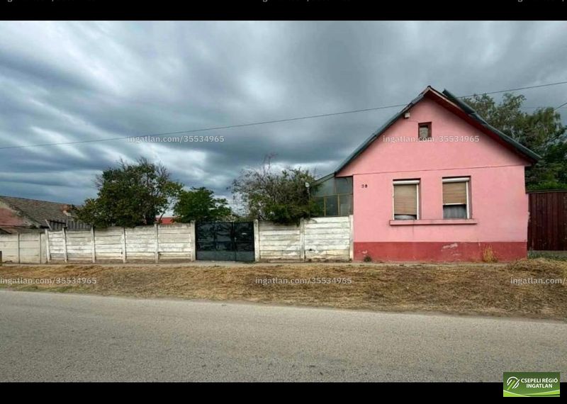Listing photo
