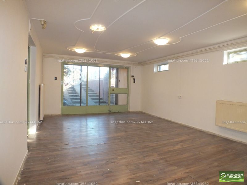 Listing photo