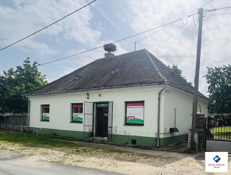Hirdetés fotója