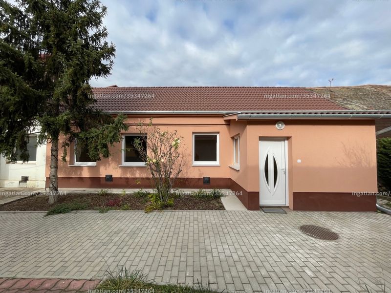 az épület kívülről