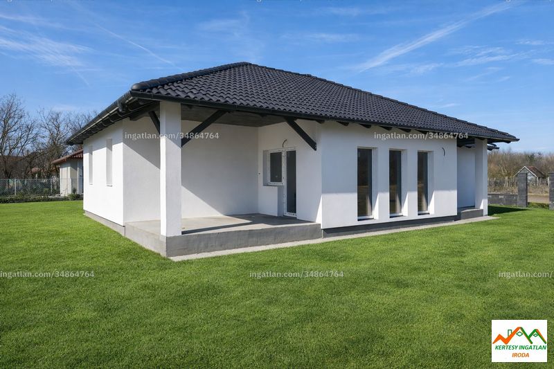 Listing photo
