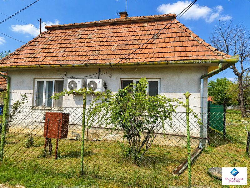 Listing photo