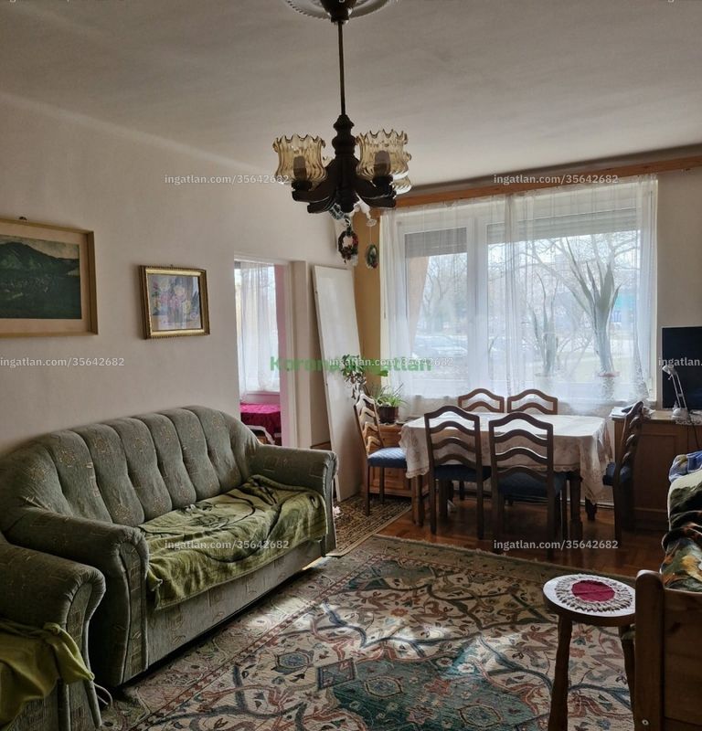 Listing photo