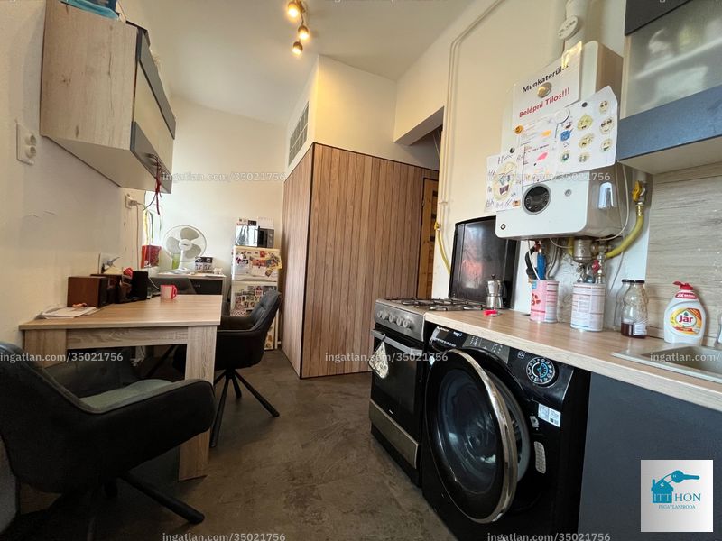 Listing photo