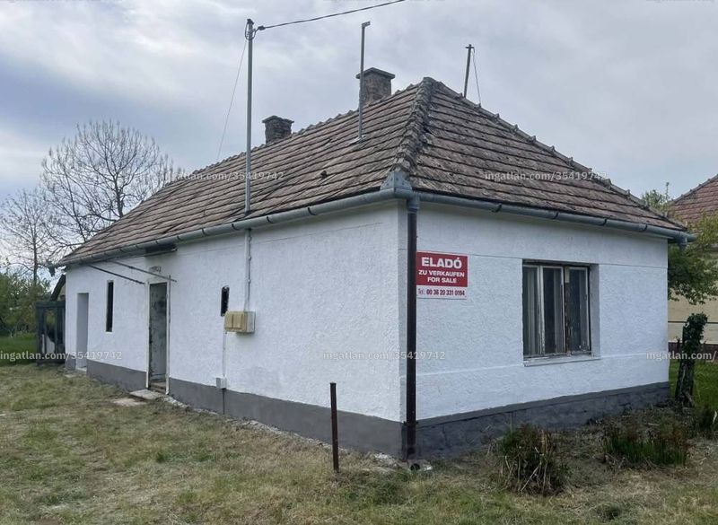 Hirdetés fotója