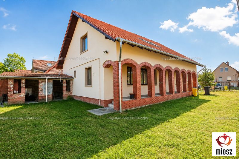 Ingatlan kép