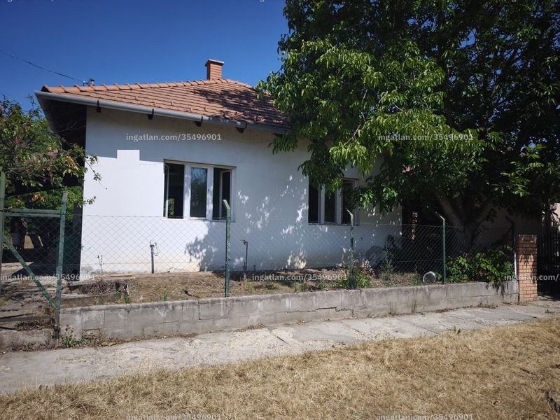 Listing photo