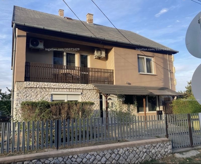 az épület kívülről