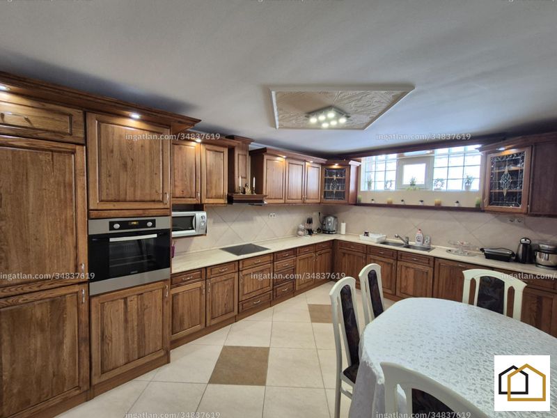egyéb helyiség