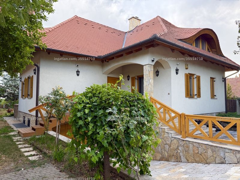 Ingatlan kép