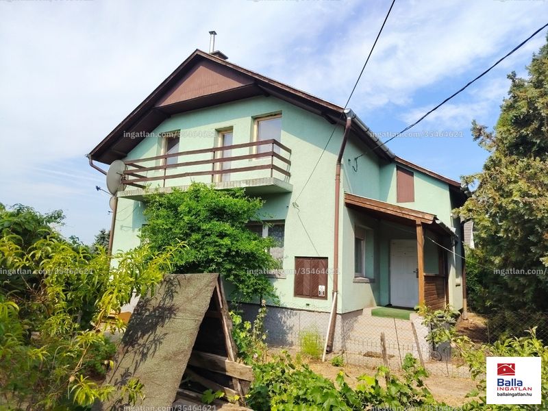 Listing photo