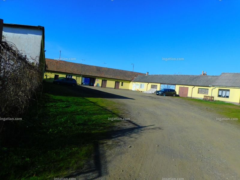 az épület kívülről
