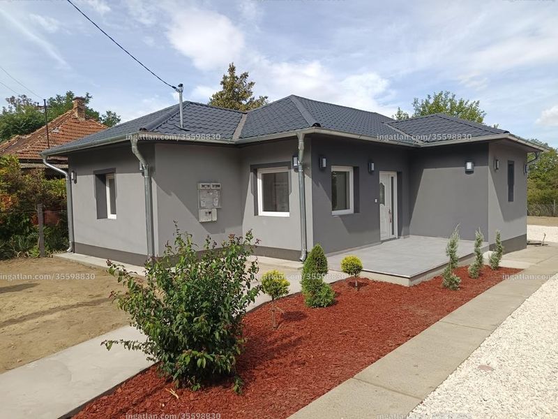 Listing photo