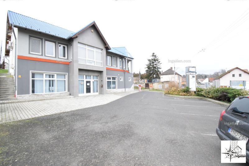 Listing photo