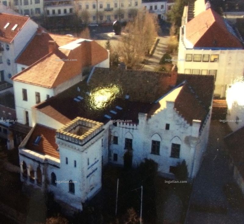 Listing photo