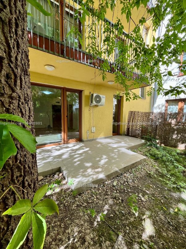 Listing photo