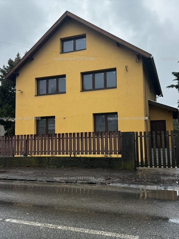 az épület kívülről