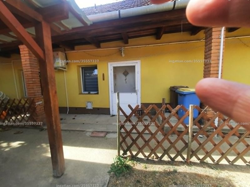 az épület kívülről