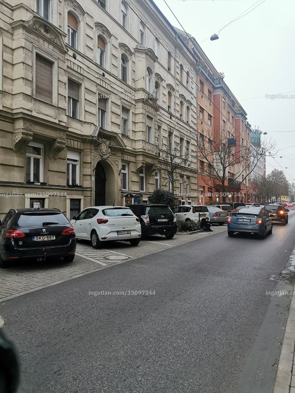 az épület kívülről