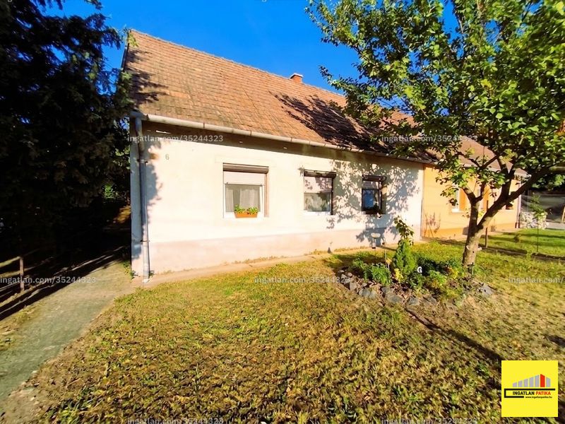 Listing photo