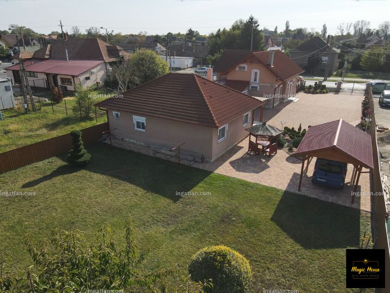 az épület kívülről