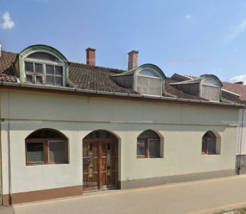 Listing photo