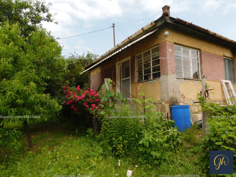 Listing photo