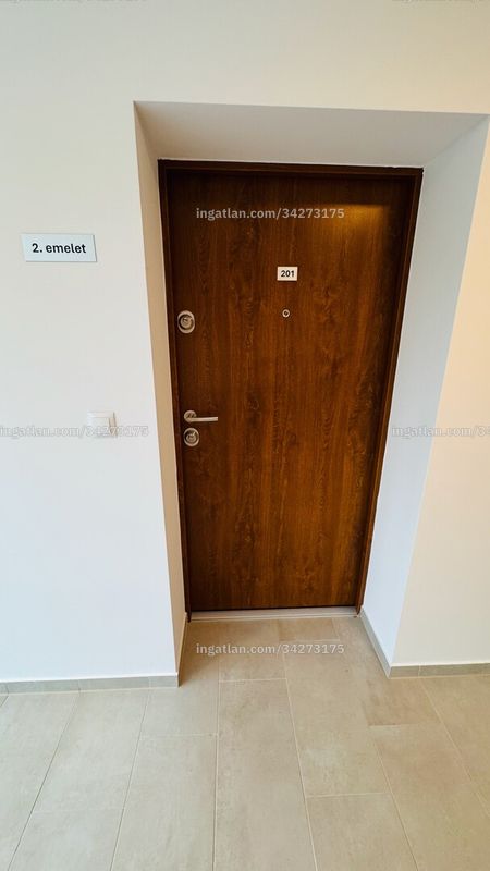Hirdetés fotója
