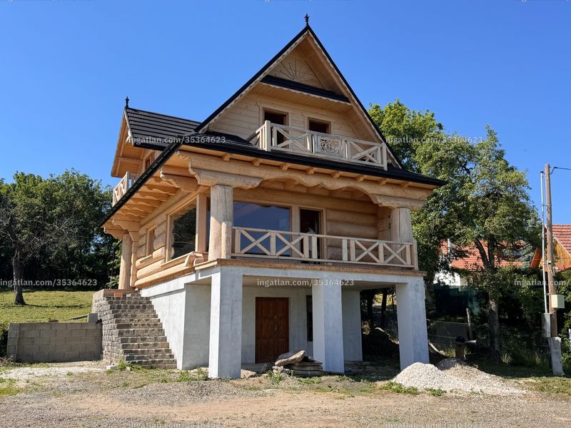 Hirdetés fotója