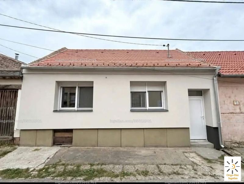 Listing photo