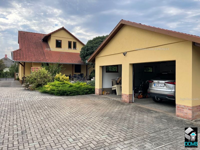 garage
