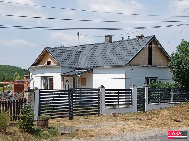 Hirdetés fotója