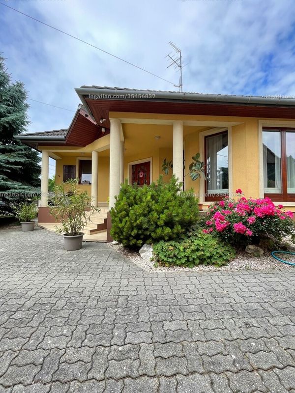 Kép az ingatlanról