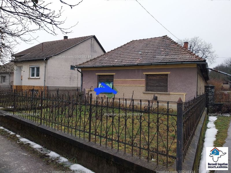 Listing photo