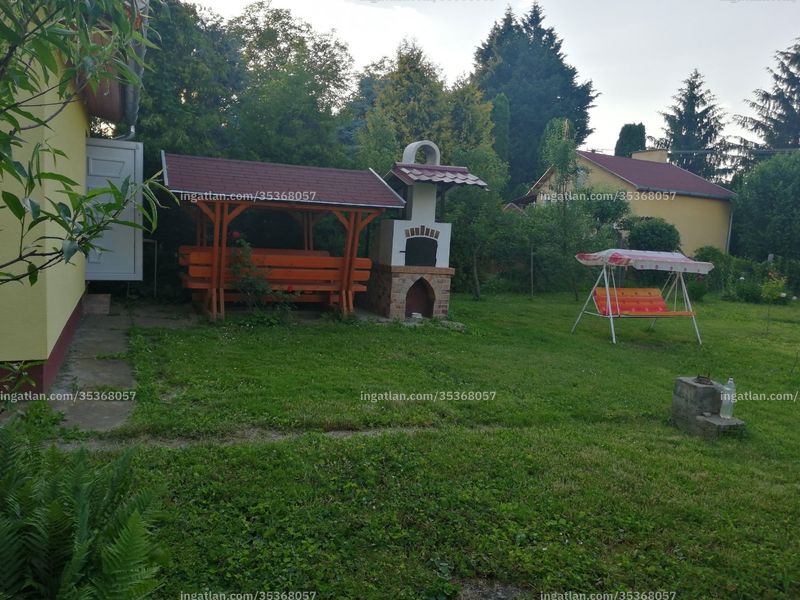 Hirdetés fotója