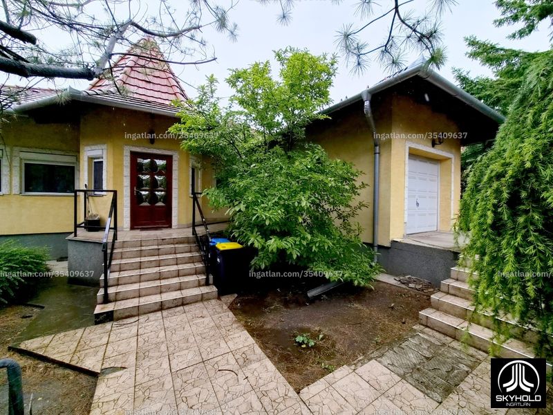 entrance from the outside