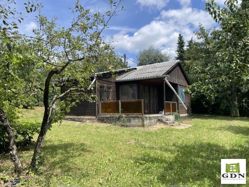 Listing photo