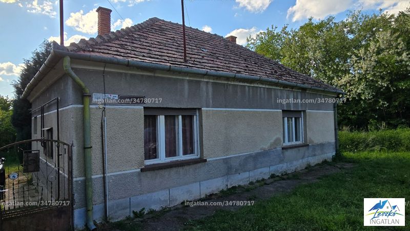 Listing photo
