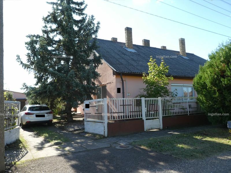 Listing photo