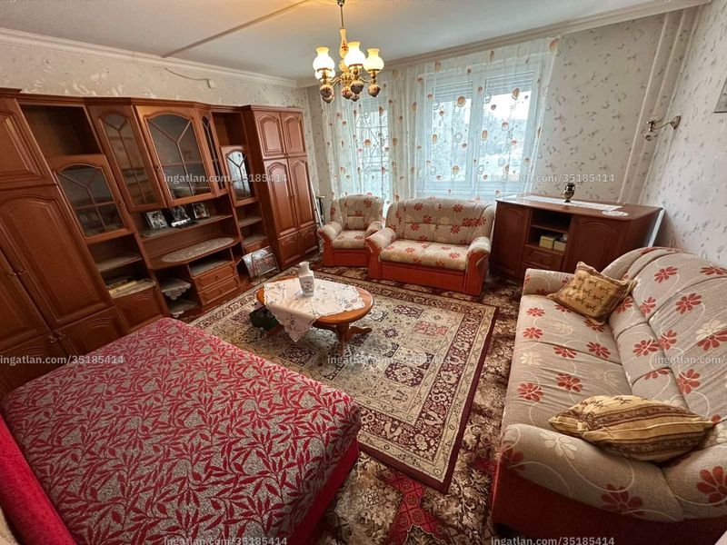 Hirdetés fotója