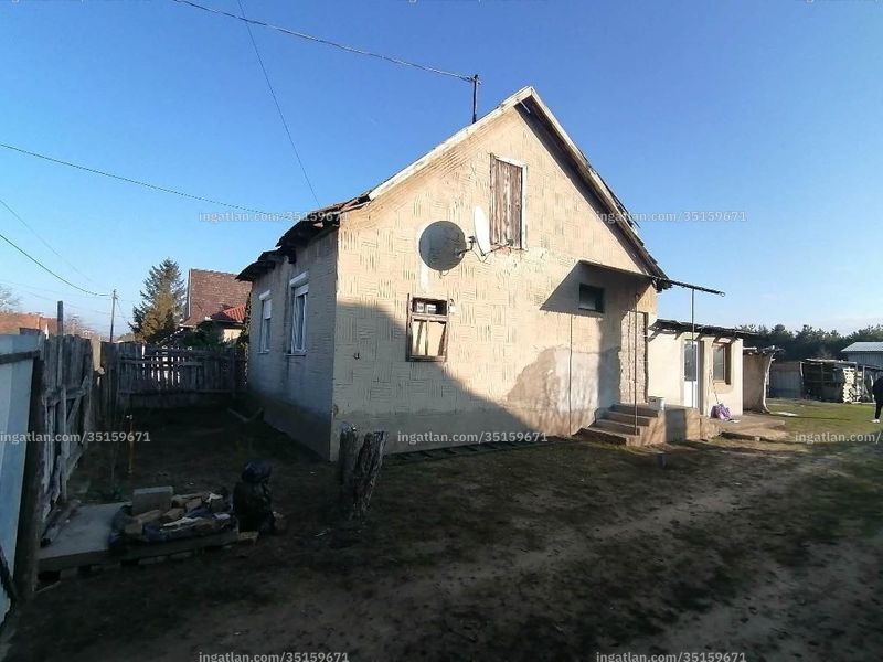 Listing photo
