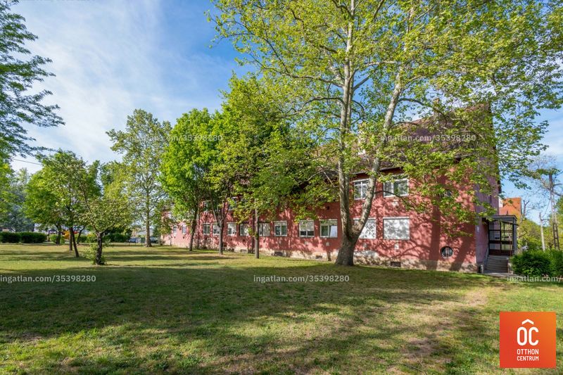 Hirdetés fotója